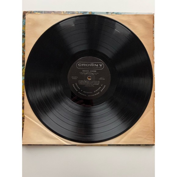 Suzanne Johnson Of Love I Sing 1967 LP Crown CV-1077 Autographed - Picture 5 of 8